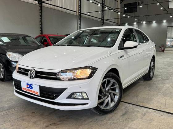 VOLKSWAGEN VIRTUS 1.0 200 TSI HIGHLINE AUTOMÁTICO