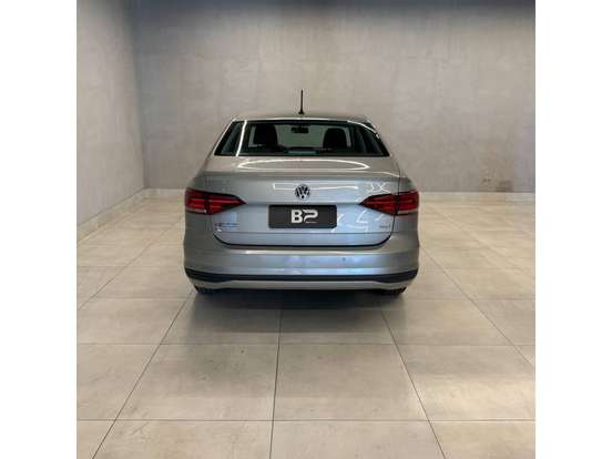VOLKSWAGEN-VIRTUS-2021