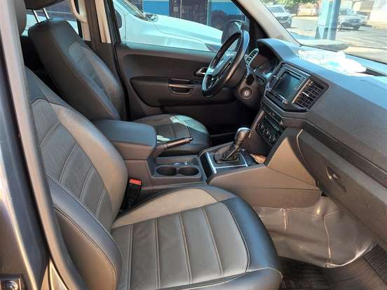 VOLKSWAGEN-AMAROK-2.0 COMFORTLINE 4X4 CD 16V TURBO INTERCOOLER DIESEL 4P AUTOMÁTICO VOLKSWAGEN-AMAROK-2019