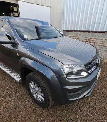 VOLKSWAGEN-AMAROK-2019
