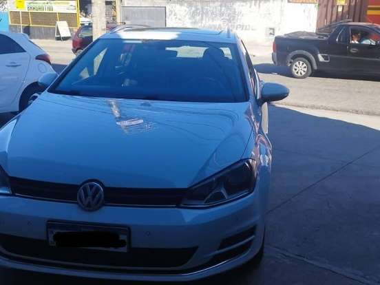 VOLKSWAGEN-GOLF-1.4 TSI VARIANT HIGHLINE 16V TOTAL FLEX 4P TIPTRONIC VOLKSWAGEN-GOLF-2017