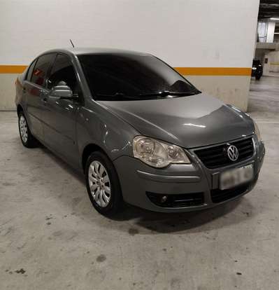VOLKSWAGEN-POLO-2011