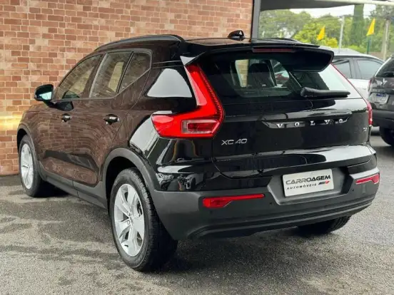 VOLVO-XC40-2.0 T4 GASOLINA GEARTRONIC VOLVO-XC40-2018