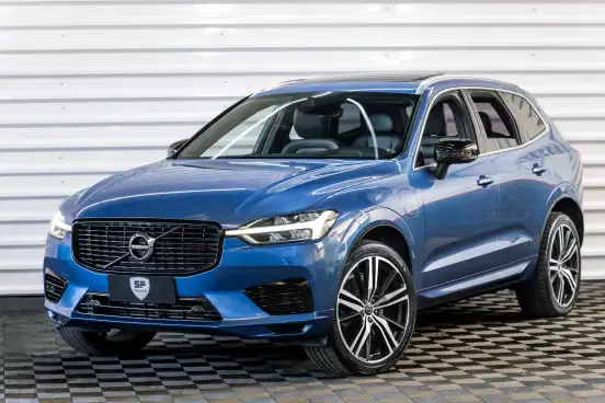 VOLVO-XC60-2019