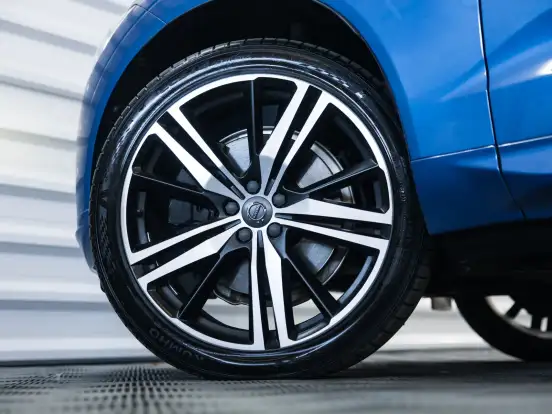 VOLVO-XC60-2.0 T8 HYBRID R-DESIGN AWD GEARTRONIC VOLVO-XC60-2019