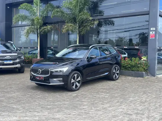 VOLVO XC60 2.0 T8 RECHARGE PLUS AWD GEARTRONIC