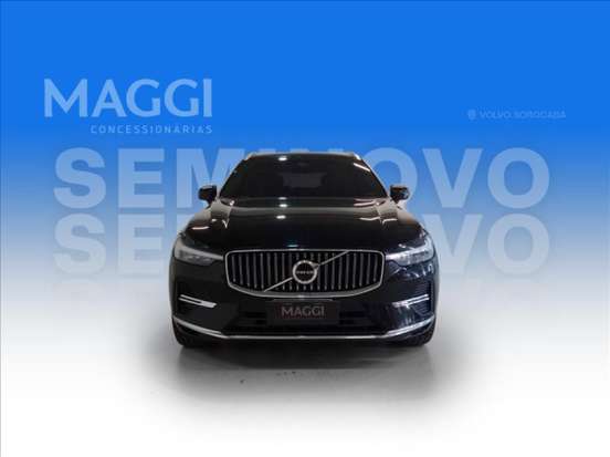 VOLVO-XC60-2023