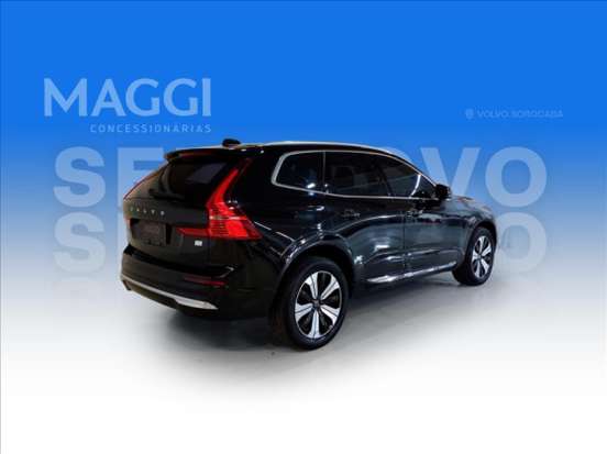 VOLVO-XC60-2023