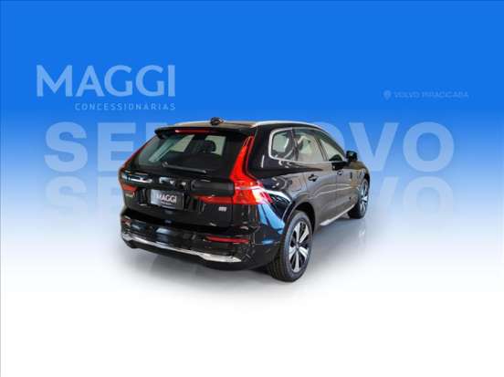 VOLVO-XC60-2024