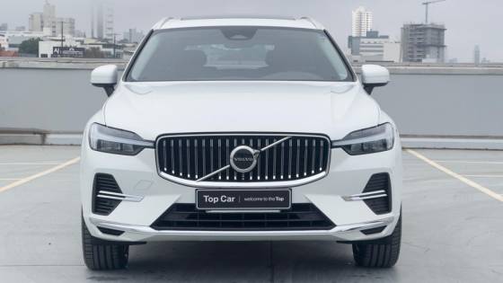 VOLVO XC60 2.0 T8 RECHARGE PLUS AWD GEARTRONIC