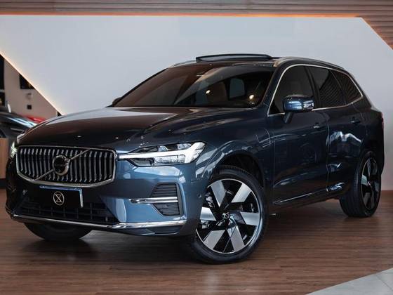 VOLVO XC60 2.0 T8 RECHARGE ULTIMATE AWD GEARTRONIC