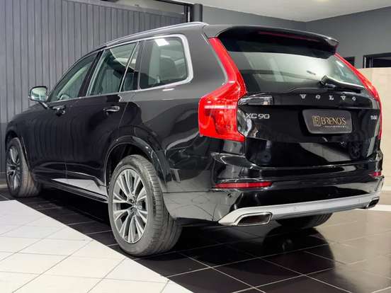 VOLVO-XC90-2.0 T6 GASOLINA MOMENTUM AWD GEARTRONIC VOLVO-XC90-2020