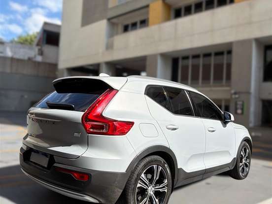 VOLVO-XC40-1.5 T5 RECHARGE INSCRIPTION GEARTRONIC VOLVO-XC40-2021