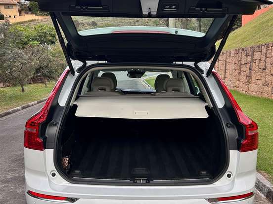 VOLVO-XC60-2.0 T5 GASOLINA INSCRIPTION AWD GEARTRONIC VOLVO-XC60-2019