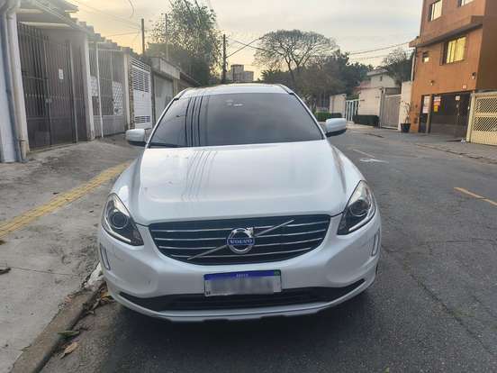 VOLVO-XC60-2.0 T5 INSCRIPTION GASOLINA 4P AUTOMÁTICO VOLVO-XC60-2017