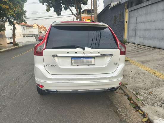 VOLVO-XC60-2.0 T5 INSCRIPTION GASOLINA 4P AUTOMÁTICO VOLVO-XC60-2017