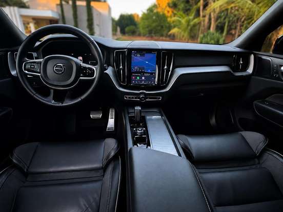 VOLVO-XC60-2.0 T8 RECHARGE R-DESIGN AWD GEARTRONIC VOLVO-XC60-2021