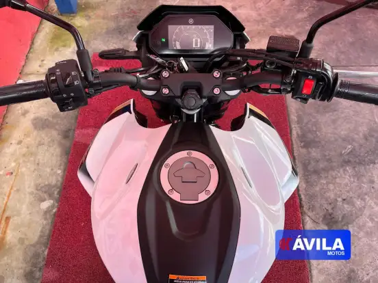 YAMAHA-FZ15 FAZER CONNECTED ABS-2024