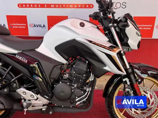 YAMAHA-FZ15 FAZER CONNECTED ABS-2024