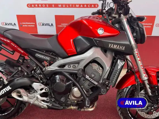 YAMAHA-MT-09 YAMAHA-MT-09-2016
