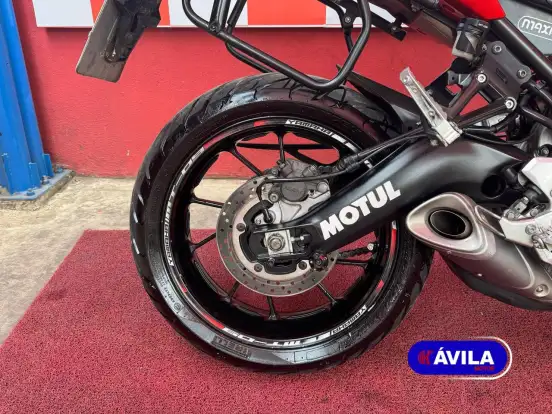 YAMAHA-MT-09 YAMAHA-MT-09-2016