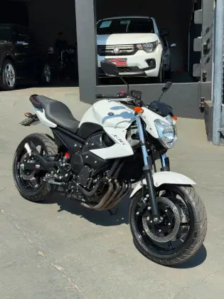 YAMAHA XJ6 N YAMAHA XJ6 N