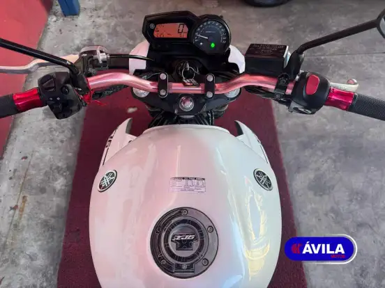 YAMAHA-XJ6 N-2012