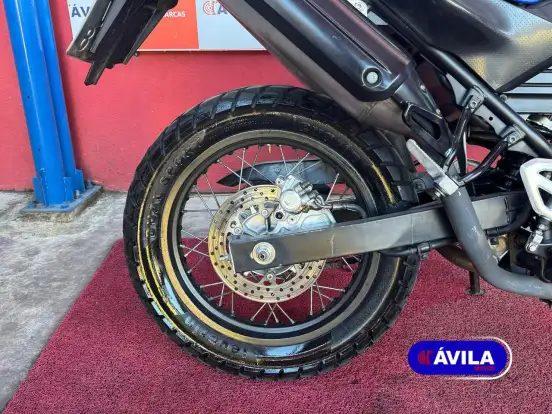 YAMAHA-XT 660R-2012