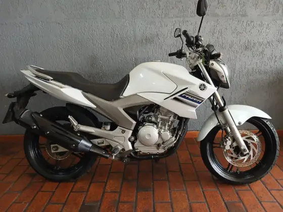 YAMAHA YS 250 FAZER 