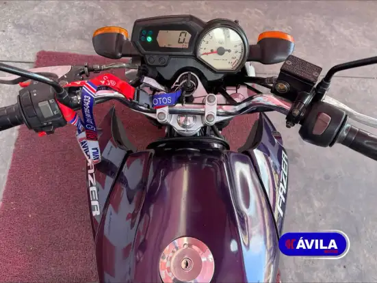YAMAHA-YS 250 FAZER-2012