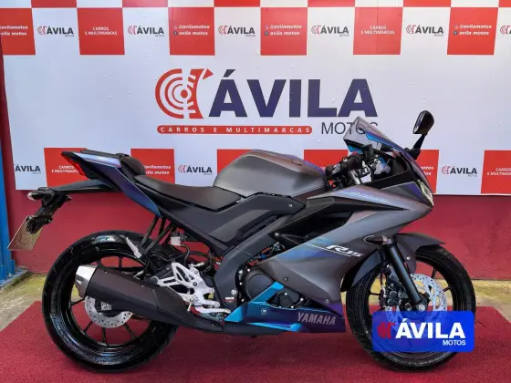 YAMAHA YZF R15 