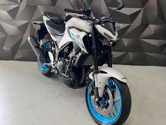 YAMAHA-MT-03 CONNECTED ABS YAMAHA-MT-03 CONNECTED ABS-2025