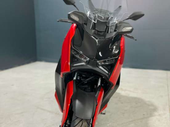YAMAHA-XMAX 300 CONNECTED ABS YAMAHA-XMAX 300 CONNECTED ABS-2026
