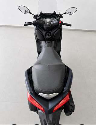 YAMAHA-XMAX ABS-2023