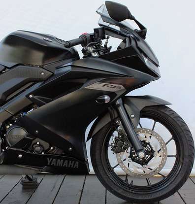 YAMAHA-YZF R15-2025