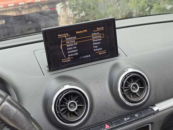 AUDI-A3-2013