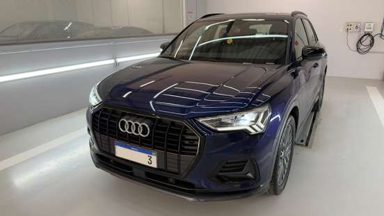 AUDI-Q3-2020