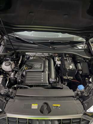 AUDI-Q3-2021
