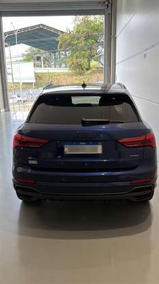 AUDI-Q3-2023