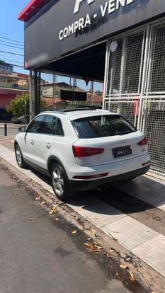 AUDI-Q3-2015