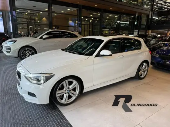 BMW 125i 2.0 M SPORT 16V GASOLINA 4P AUTOMÁTICO BMW 125i 2.0 M SPORT 16V GASOLINA 4P AUTOMÁTICO
