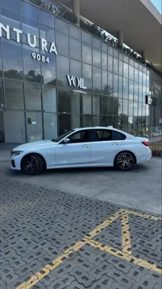 BMW 320i 2.0 16V TURBO FLEX M SPORT AUTOMÁTICO BMW 320i 2.0 16V TURBO FLEX M SPORT AUTOMÁTICO