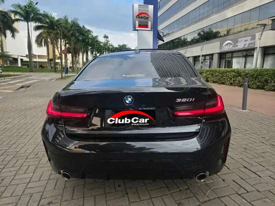 BMW-320i-2.0 16V TURBO FLEX M SPORT AUTOMÁTICO BMW-320i-2024