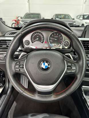 BMW-320i-2017