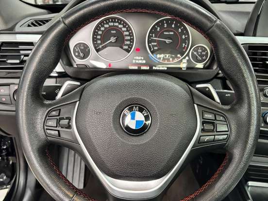 BMW-320i-2.0 SPORT 16V TURBO ACTIVE FLEX 4P AUTOMÁTICO BMW-320i-2017