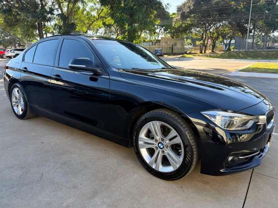 BMW-320i-2016