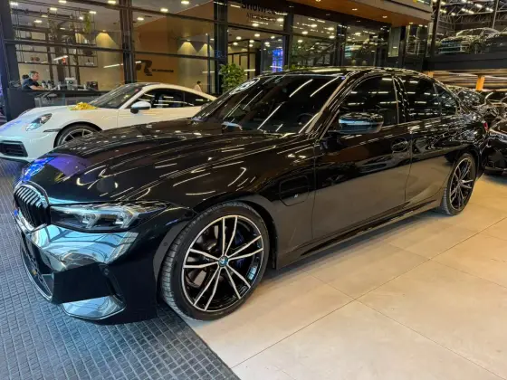 BMW 330e 2.0 16V TURBO HÍBRIDO M SPORT AUTOMÁTICO