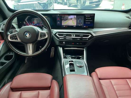 BMW-330e-2023