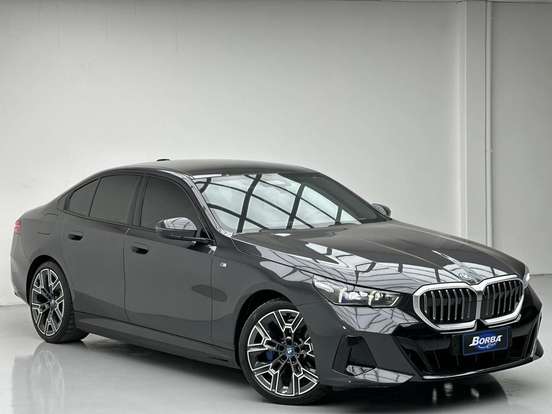 BMW-530e-2024