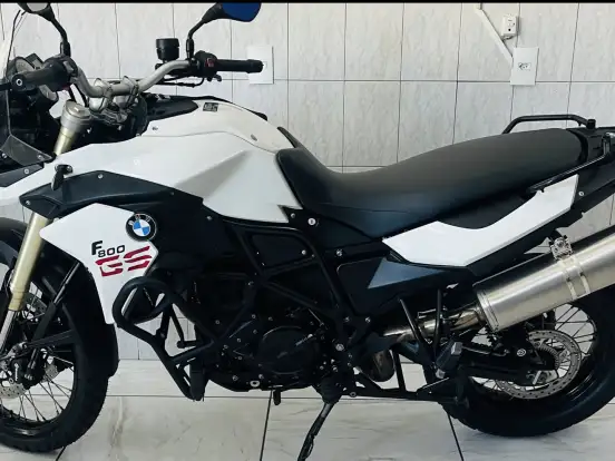 BMW-F 800 GS BMW-F 800 GS-2015